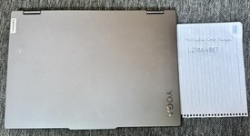 Mint
													Lenovo Yoga Laptop, photo 1 of 8