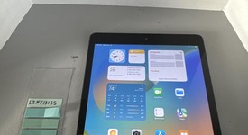 Good
													Apple iPad 7th Gen - Wi-Fi, Gray, 32 GB, A2197, photo 1 of 5