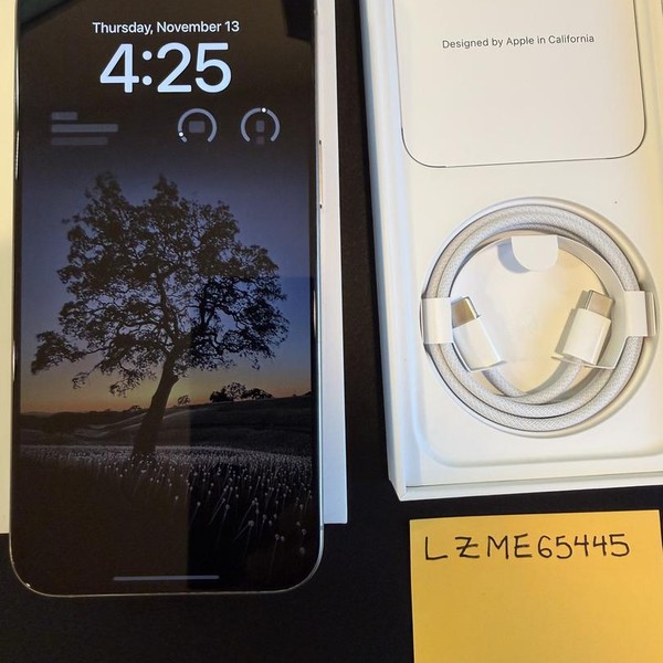 Apple iPhone 15 Pro Max - Unlocked, 256 GB, Natural, A2849