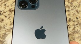 Good
													Apple iPhone 12 Pro Max - Unlocked, Pacific Blue, 256 GB, A2342, photo 3 of 14