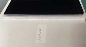 Good
													Apple iPad Pro 9.7" - AT&T, Gray, 128 GB, A1674, photo 2 of 9