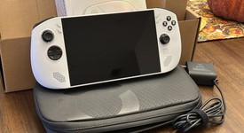 Mint
													Lenovo Legion Go S - Z1 Extreme, White, 1 TB, 32 GB, photo 3 of 17