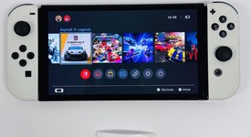 Mint
													Nintendo Switch - OLED - White, 64 GB, photo 1 of 9
