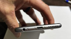 Good
													Apple iPhone 6S - Verizon, Silver, 32 GB, A1688, photo 1 of 7