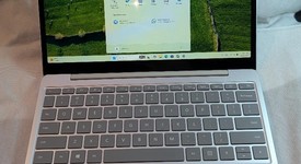 Good
													Microsoft Surface Laptop Go - I5, Platinum, 64 GB, 4 GB, photo 3 of 9