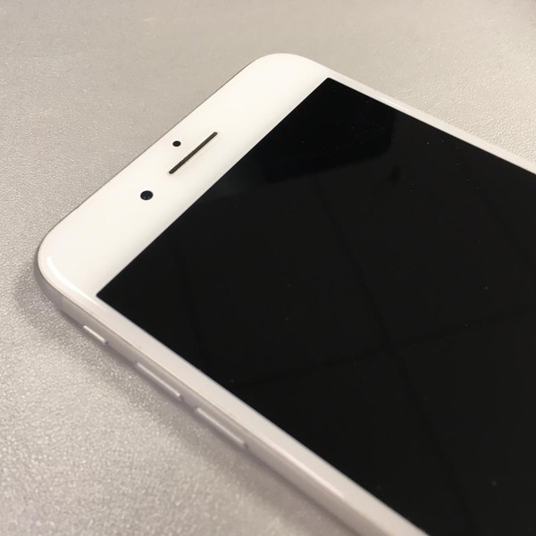 Apple iPhone 7 Plus - Verizon, 32 GB, Silver, A1661