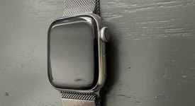 Good
													Apple Watch Series 9 41mm - Unlocked, Silver, A2982 - Cellular, Stainless, photo 4 of 10