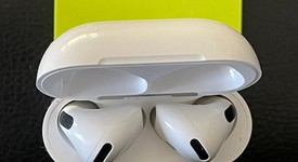 Used
													Apple AirPods 4th Gen - Standard, photo 1 of 5