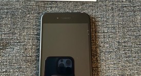 Mint
													Apple iPhone SE 3rd Gen 2022 - Unlocked, Midnight, 64 GB, A2595, photo 4 of 9