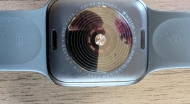 Good
													Apple Watch SE 2nd Gen 44mm - Unlocked, Midnight, A2727 - Cellular, Aluminum, photo 6 of 6