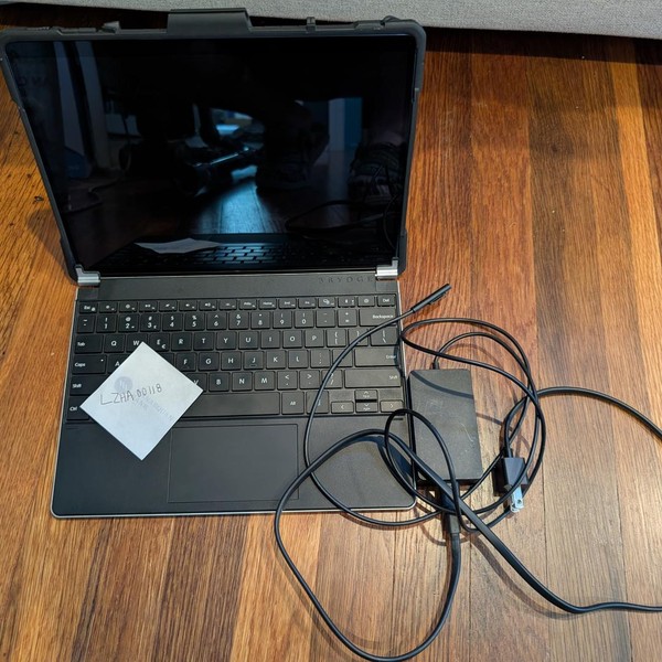 Microsoft Surface Pro 9 - Wi-Fi, 256 GB, Sapphire, 8 GB, Intel Core i5, Wi-Fi