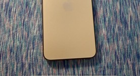 Mint
													Apple iPhone 11 Pro Max - AT&T, Gold, 64 GB, A2161, photo 5 of 10