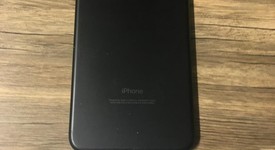 Good
													Apple iPhone 7 Plus - Unlocked, Black, 32 GB, A1661, photo 3 of 8