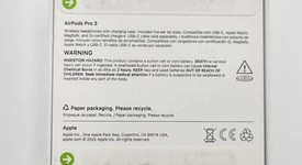 New
													Apple AirPods Pro 3, photo 2 of 2