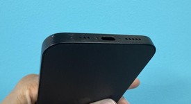 Good
													Apple iPhone 16e - Boost, Black, 128 GB, A3212, photo 5 of 6