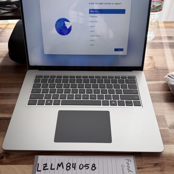 Microsoft Surface Laptop 7 - 256 GB, Platinum, 16 GB, Snapdragon X Elite, 15 inch