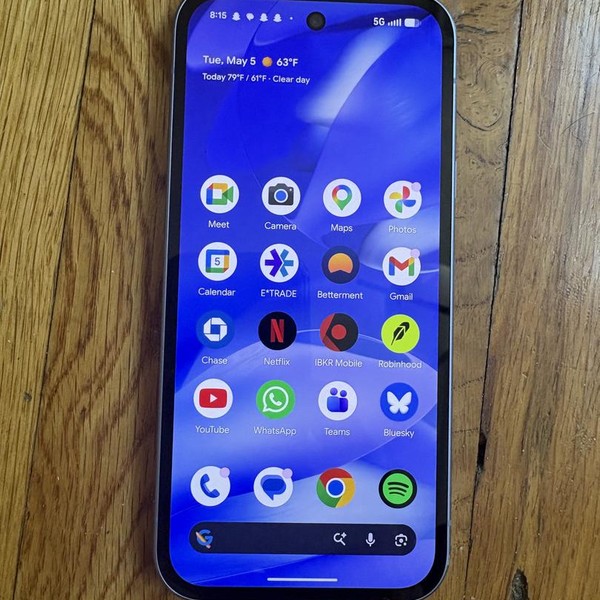Google Pixel 9a - Unlocked, 128 GB, Iris, 8 GB