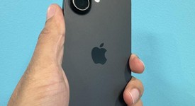 Mint
													Apple iPhone 17 - Unlocked, Black, 256 GB, A3258, photo 2 of 6