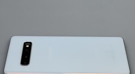 Good
													Samsung Galaxy S10 Plus - Unlocked, White, 128 GB, 8 GB, SM-G975U1, photo 4 of 6