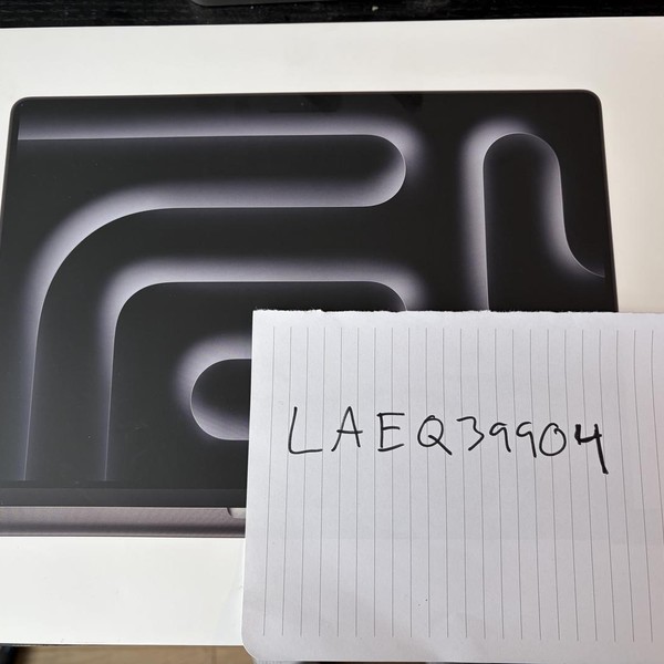 MacBook Pro 2026 - 14 inch (M5) - 2 TB, Space Black, 64 GB, Apple M5 Max 18-core (40-core GPU), Standard Display