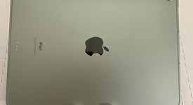 Mint
													Apple iPad Air 4th Gen - Unlocked, Green, 256 GB, A2324, photo 3 of 5