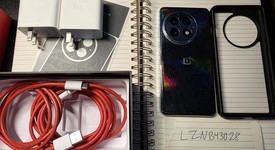 Mint
													OnePlus 13 - Unlocked, Arctic Dawn, 512 GB, 16 GB, photo 1 of 8