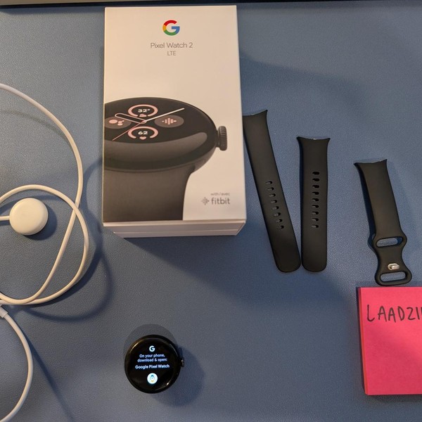 Google Pixel Watch 2 - Unlocked, Black, LTE