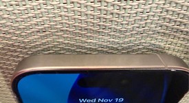 Mint
													Apple iPhone 15 Pro - Unlocked, White, 128 GB, A2848, photo 4 of 5