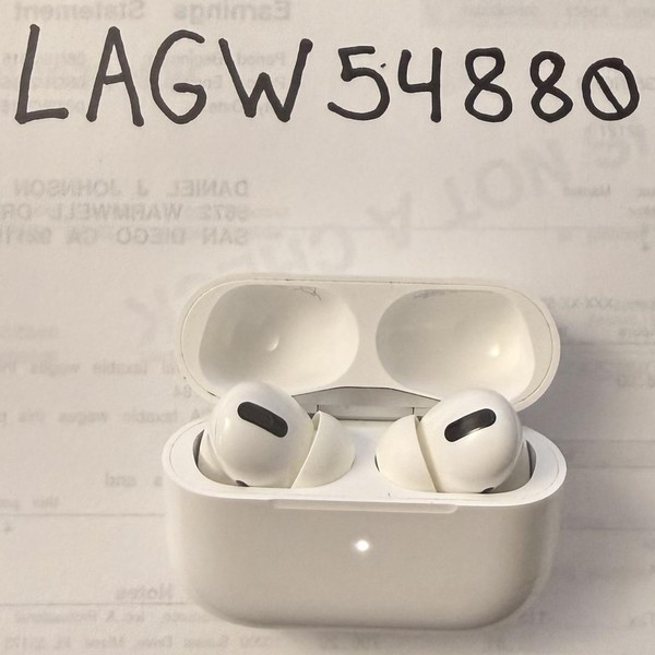 Apple AirPods Pro - MagSafe Case
