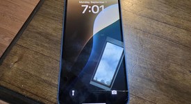 Mint
													Apple iPhone 13 - Verizon, Blue, 128 GB, A2482, photo 2 of 7