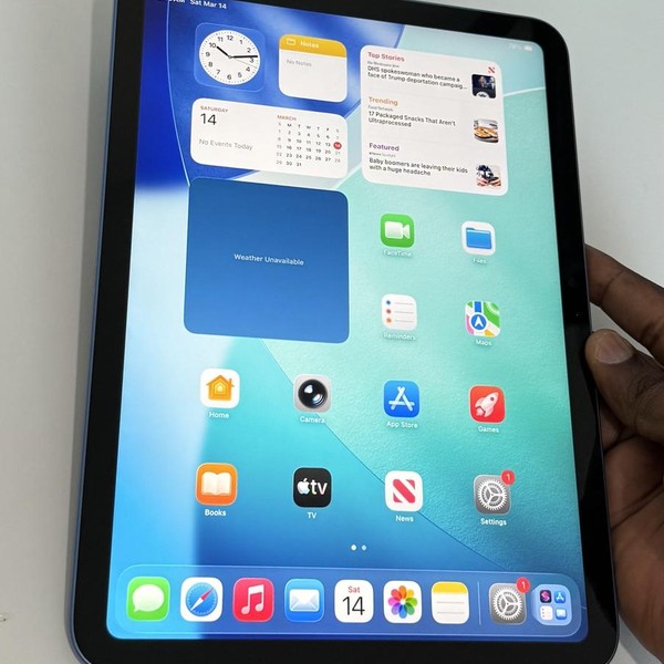 Apple iPad 10th Gen - Wi-Fi, 64 GB, Blue, A2696