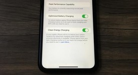 Good
													Apple iPhone Xr - AT&T, Black, 64 GB, A1984, photo 1 of 7