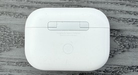 Used
													Apple AirPods Pro 2 - USB-C, photo 3 of 8