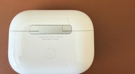 Used
													Apple AirPods Pro 2 - Lightning, photo 3 of 4