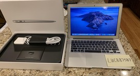 Mint
													MacBook Air 2017 - 13" - Silver, 128 GB, 8 GB, photo 1 of 6