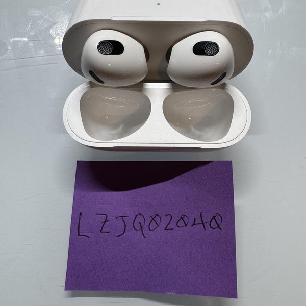 Apple AirPods 3rd Gen - MagSafe Case