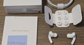 Used
													Apple AirPods Pro 2 - Lightning, photo 1 of 8