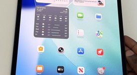 Mint
													Apple iPad Pro 13" (M5) 2025 - Unlocked, Apple M5 9-Core, Space Black, 256 GB, A3361, Standard Glass, photo 2 of 16