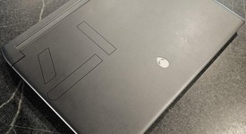 Mint
													Dell Alienware Laptop, photo 3 of 10