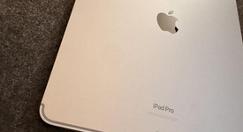 Good
													Apple iPad Pro 12.9" 6th Gen 2022 - Unlocked, Gray, 256 GB, photo 4 of 8