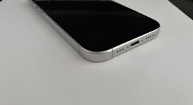 Good
													Apple iPhone 16 Pro - Unlocked, White, 256 GB, A3083, photo 5 of 17