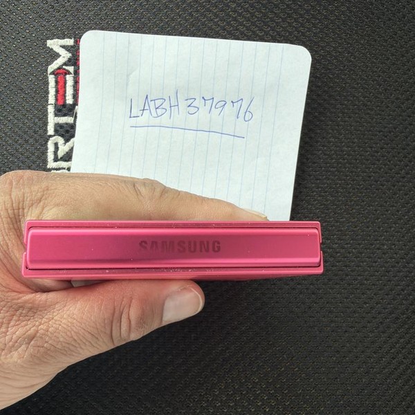 Samsung Galaxy Z Flip7 - Unlocked, 512 GB, Coral, 12 GB, SM-F766U1