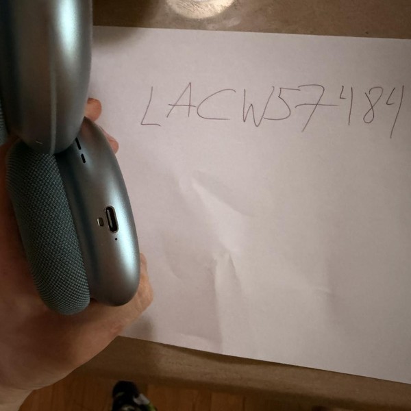 Apple AirPods Max - Sky Blue