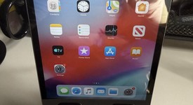 Good
													Apple iPad Mini 2 Retina - Unlocked, Black, 16 GB, photo 3 of 4