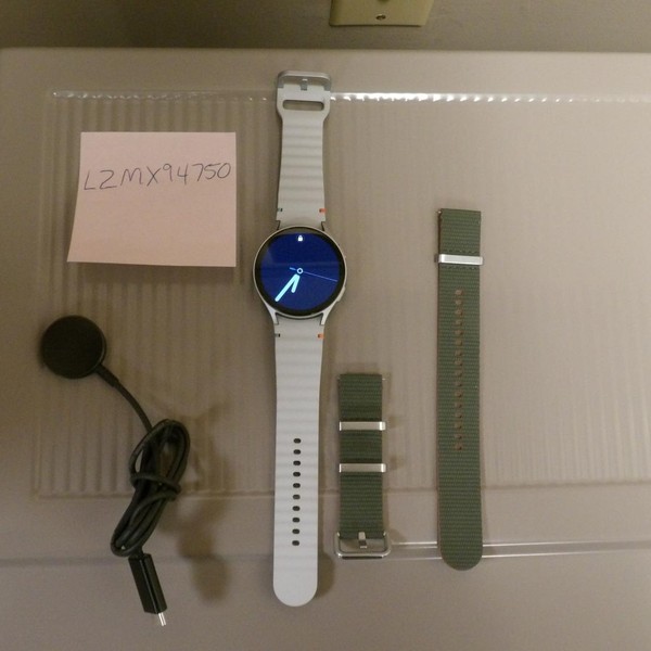 Samsung Galaxy Watch7 - Wi-Fi, Silver, SM-L310N, 44mm