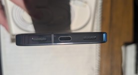 Mint
													Google Pixel 10 Pro - Unlocked, Moonstone, 128 GB, G4QUR, photo 4 of 8