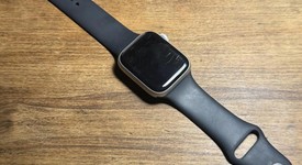 Good
													Apple Watch Series 9 45mm - Unlocked, Silver, A2984 - Cellular, Aluminum, photo 5 of 6