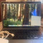 Good MacBook Air 2020 - 13 inch - 512 GB, Gray, 8 GB, Intel Core i5