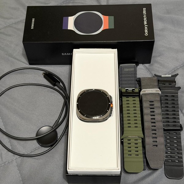 Samsung Galaxy Watch Ultra - Unlocked, Silver, SM-L705U, 47mm
