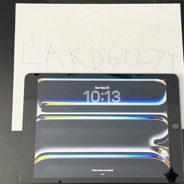 Apple iPad (9th Gen) - Wi-Fi, 64 GB, Gray, A2602